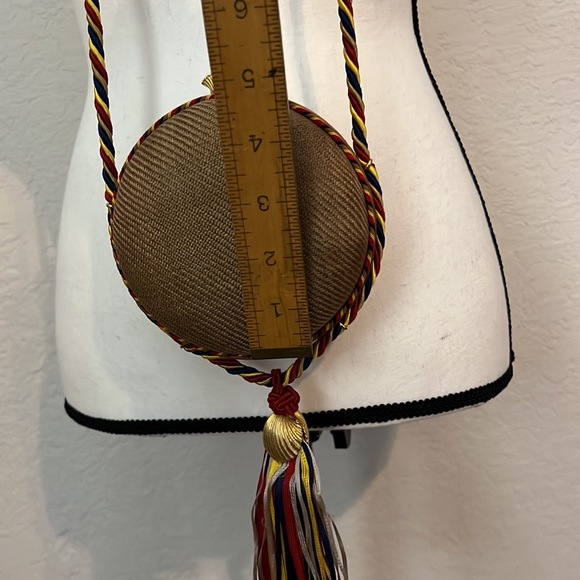 Bottega Veneta made in Italy handbag! Beautiful condition! Red/Yellow/Navy/Gold - Picture 3 of 9